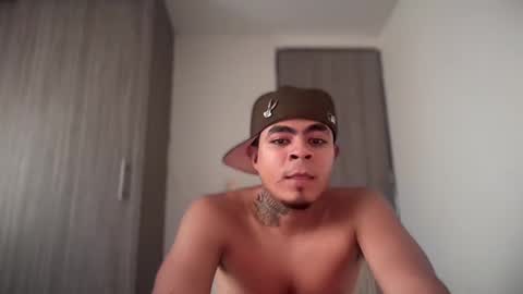 Snapshot of freyva_ chatting on 03/11/25, 04:18 freyva_ online show from 03/11/25, 04:18