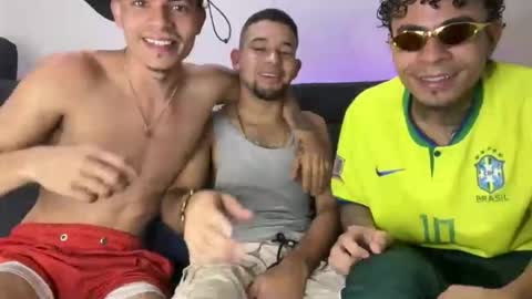 freyva_ online show from 03/12/26, 06:52