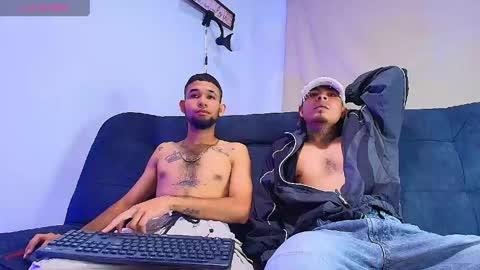 freyva_ online show from 04/14/26, 05:35