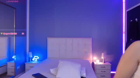 Snapshot of frida_lassi_ chatting on 01/22/25, 03:07 frida_lassi_ online show from 01/22/25, 03:07