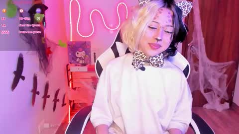 Snapshot of frida_lassi_ chatting on 10/20/25, 07:25 frida_lassi_ online show from 10/20/25, 07:25
