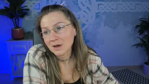 Snapshot of fridatander chatting on 03/07/25, 08:44 Frida Tander online show from 03/07/25, 08:44