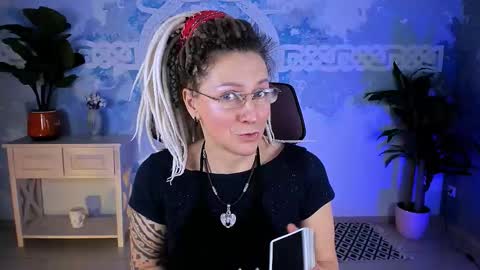 Frida Tander online show from 01/17/26, 03:11