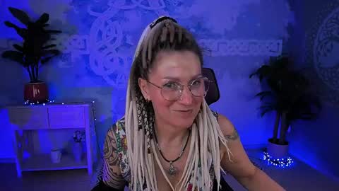 Frida Tander online show from 05/08/26, 05:57
