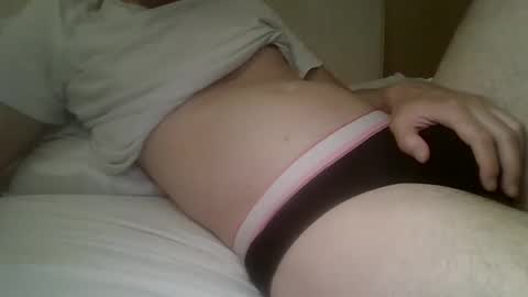 Snapshot of friendly_frank_18 chatting on 05/22/26, 08:36 friendly_frank_18 online show from 05/22/26, 08:36