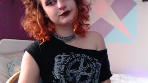 Snapshot of friskyflowers chatting on 11/20/25, 10:53 cherry online show from 11/20/25, 10:53