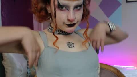 Snapshot of friskyflowers chatting on 12/15/25, 09:08 cherry online show from 12/15/25, 09:08