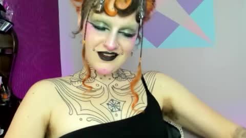 cherry online show from 02/04/26, 01:11