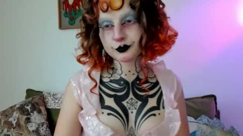 Snapshot of friskyflowers chatting on 05/25/26, 12:16 cherry online show from 05/25/26, 12:16