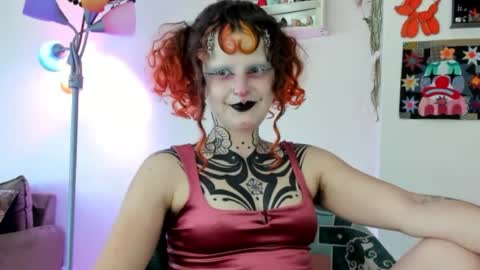Snapshot of friskyflowers chatting on 05/27/26, 10:18 cherry online show from 05/27/26, 10:18