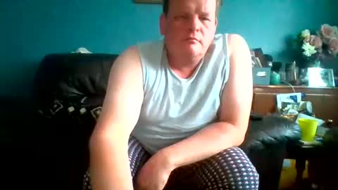 Tom online show from 07/09/26, 07:29