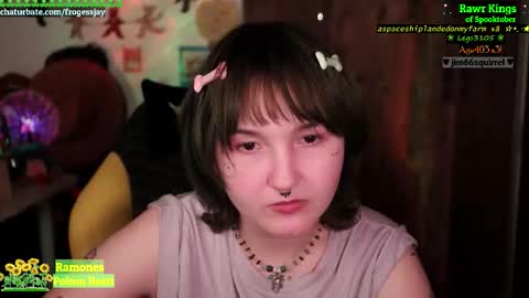 Snapshot of frogessjay chatting on 10/23/25, 08:18 Jaywise Frogfoot online show from 10/23/25, 08:18