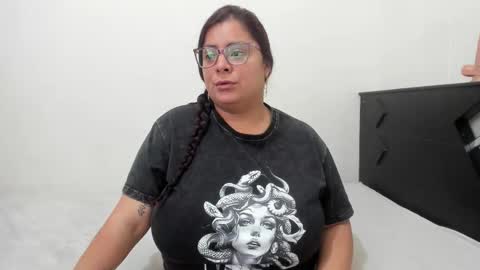 Snapshot of fromheaven_ chatting on 10/22/25, 08:08 Lucy online show from 10/22/25, 08:08