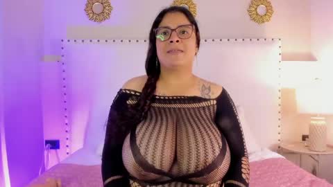 Lucy online show from 04/16/26, 01:34