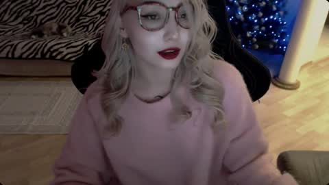 Lilith online show from 12/19/25, 11:50