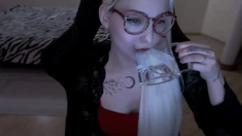 Lilith online show from 05/22/26, 06:35