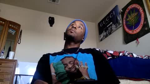 Snapshot of fromthabac chatting on 05/10/26, 10:48 fromthabac online show from 05/10/26, 10:48