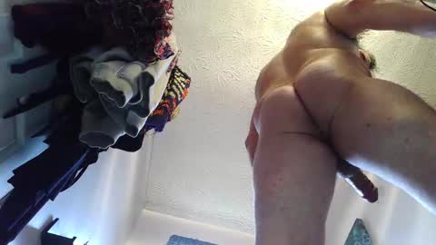 frostydhoman1221 online show from 02/24/26, 04:16