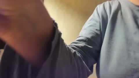 Snapshot of frumcake chatting on 02/22/25, 01:00 FrumCake online show from 02/22/25, 01:00