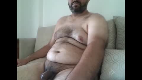 Snapshot of fruti_loops chatting on 01/24/25, 05:53 fruti loops  Bull online show from 01/24/25, 05:53