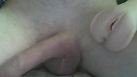 Snapshot of fryboxxxxx chatting on 04/25/26, 01:41 fry online show from 04/25/26, 01:41