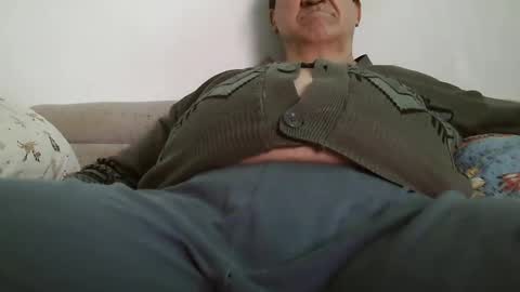 Snapshot of frycxxx chatting on 02/23/25, 11:55 frycxxx online show from 02/23/25, 11:55