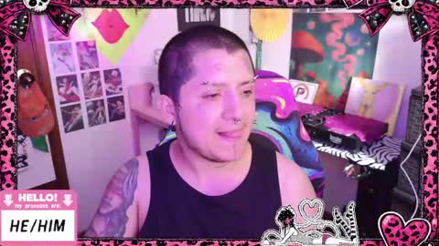 Snapshot of ftmbiggestclit chatting on 05/16/26, 05:45 Kevin online show from 05/16/26, 05:45