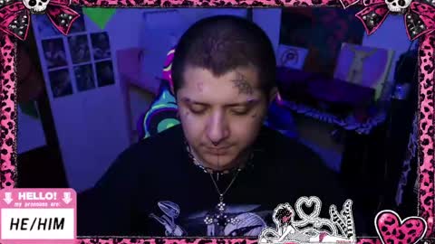 Snapshot of ftmbiggestclit chatting on 05/18/26, 04:07 Kevin online show from 05/18/26, 04:07