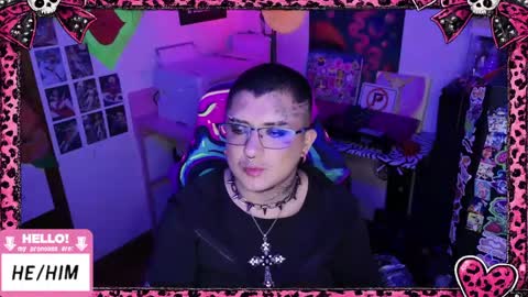 Snapshot of ftmbiggestclit chatting on 05/29/26, 04:32 Kevin online show from 05/29/26, 04:32