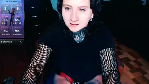 Snapshot of ftmblueyes chatting on 10/17/25, 11:24 HEHIM online show from 10/17/25, 11:24