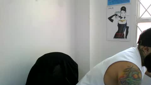 Snapshot of ftmen chatting on 07/15/26, 09:53 Jestevan online show from 07/15/26, 09:53
