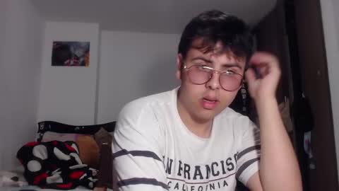 uwu online show from 11/19/25, 08:53