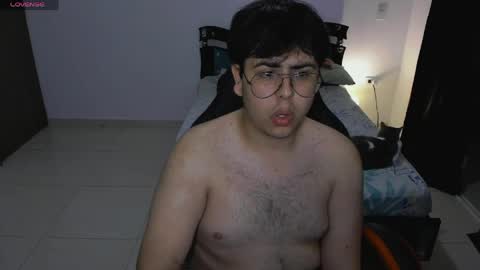 uwu online show from 03/27/26, 08:26