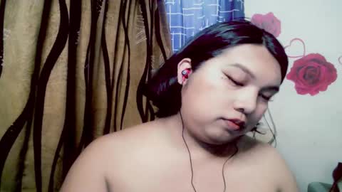 Snapshot of fuckable_marjj chatting on 12/19/25, 08:10 im marjj be nice to me online show from 12/19/25, 08:10