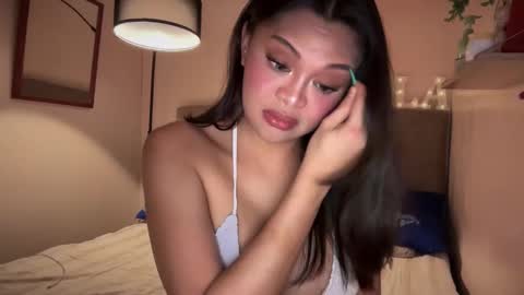 ella online show from 05/21/26, 06:37
