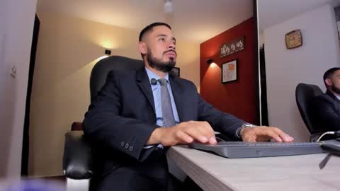 SERGIO THE SEX LAWYER online show from 03/17/26, 03:33