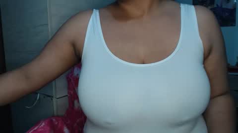 Snapshot of fucking_temptation1 chatting on 10/07/25, 02:20 Mia and Gary online show from 10/07/25, 02:20