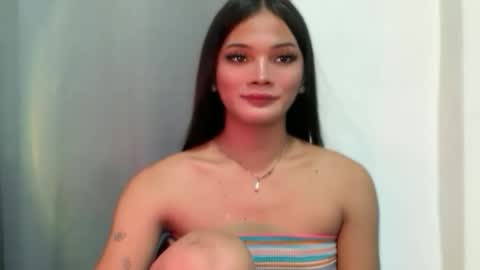 Snapshot of fuckingkeysha chatting on 05/16/26, 06:43 fuckingkeysha online show from 05/16/26, 06:43