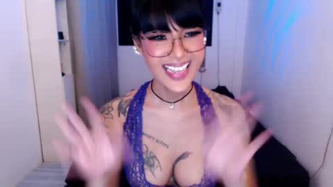 Snapshot of fuckingprincessanna chatting on 05/14/26, 11:17 Princess Anna online show from 05/14/26, 11:17