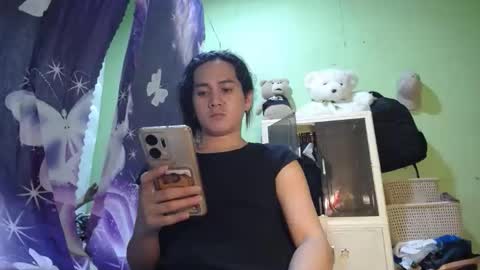 sexy 7inchCock online show from 04/17/26, 03:59