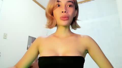 fuckingsexy143 online show from 05/11/26, 02:39