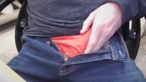 Snapshot of fuckinshootit chatting on 02/25/25, 05:15 fuckinshootit online show from 02/25/25, 05:15