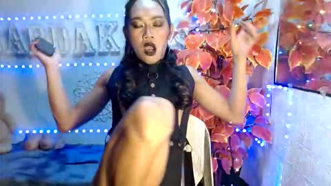 Snapshot of fuckme811826 chatting on 10/15/25, 06:35 fuckme811826 online show from 10/15/25, 06:35