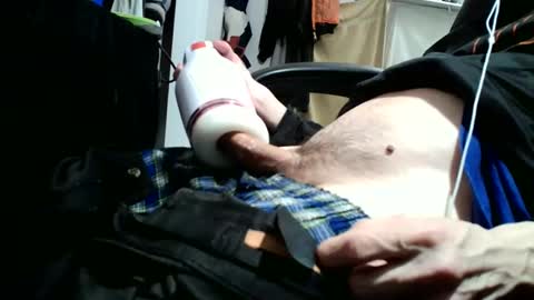 fuckmeallday1975 online show from 04/11/26, 04:17