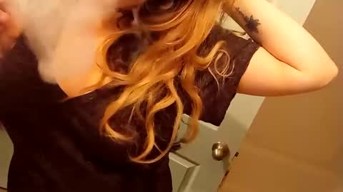 fuckroundfindout513116 online show from 02/17/25, 08:19