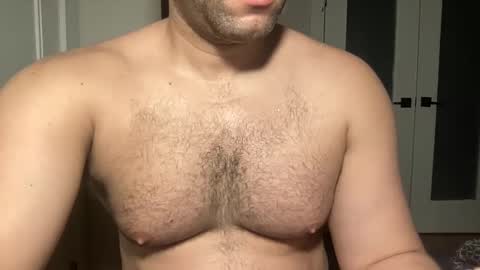 Snapshot of fuckyeahcoach chatting on 03/08/25, 10:22 Muscle Bear Jock in Training online show from 03/08/25, 10:22