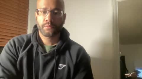 Snapshot of fuckyeahcoach chatting on 10/28/25, 07:01 Muscle Bear Jock in Training online show from 10/28/25, 07:01