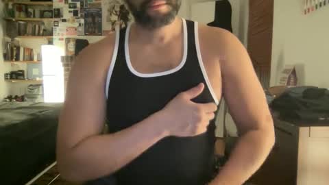 Snapshot of fuckyeahcoach chatting on 11/22/25, 06:01 Muscle Bear Jock in Training online show from 11/22/25, 06:01