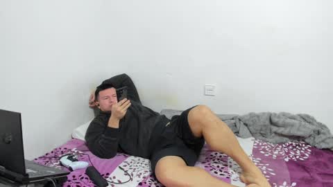 Snapshot of fuckynations chatting on 12/24/24, 11:11 Fuckdirtymen online show from 12/24/24, 11:11