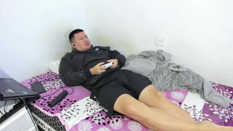 Snapshot of fuckynations chatting on 02/15/25, 08:33 Fuckdirtymen online show from 02/15/25, 08:33